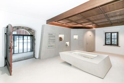 spechtenhauser GmbH & Co KG 