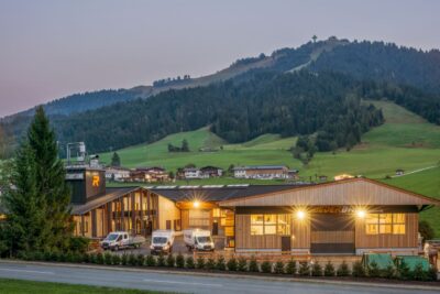 RIEDERBAU GmbH & Co KG